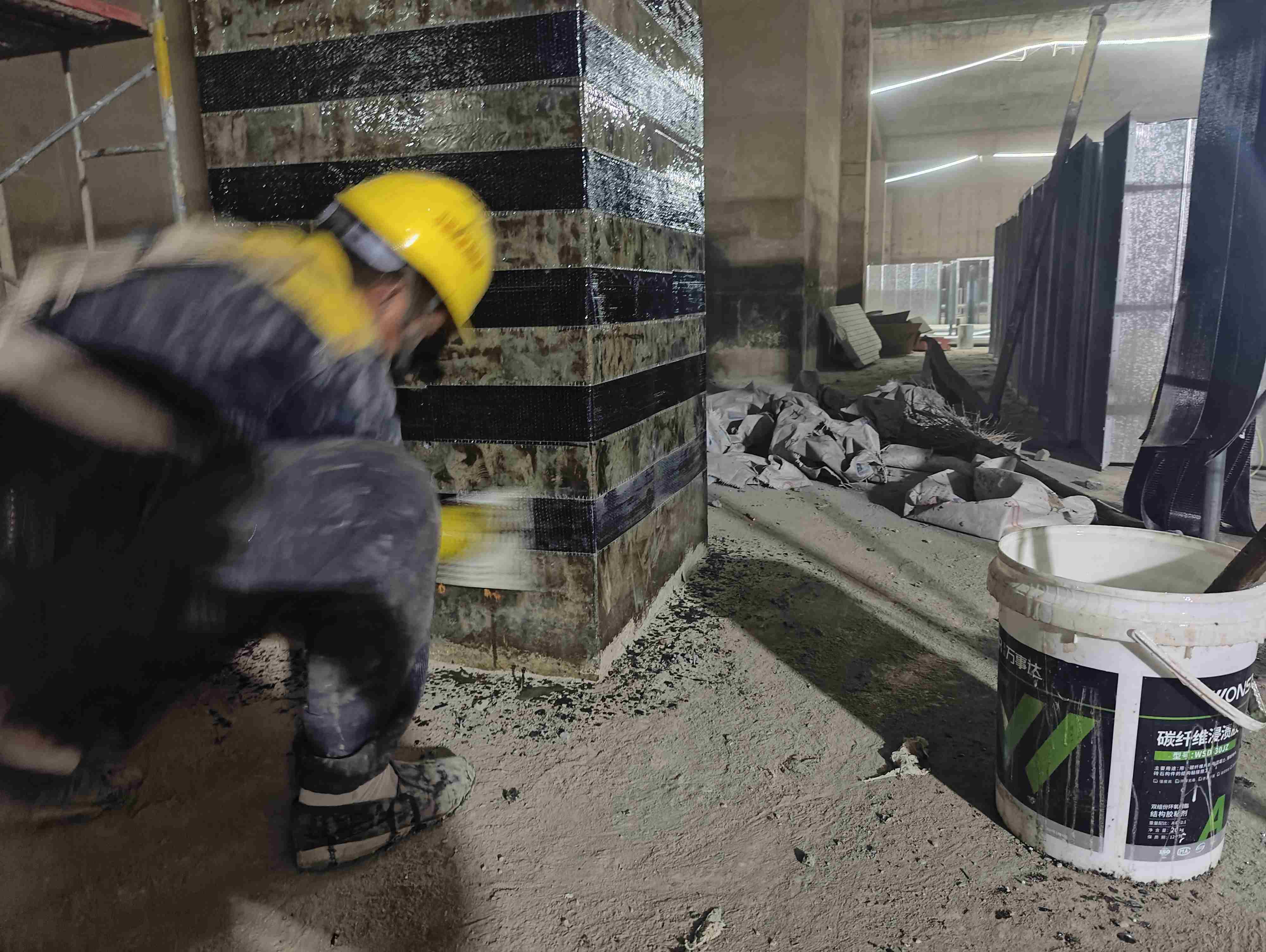 碳纤维布加固